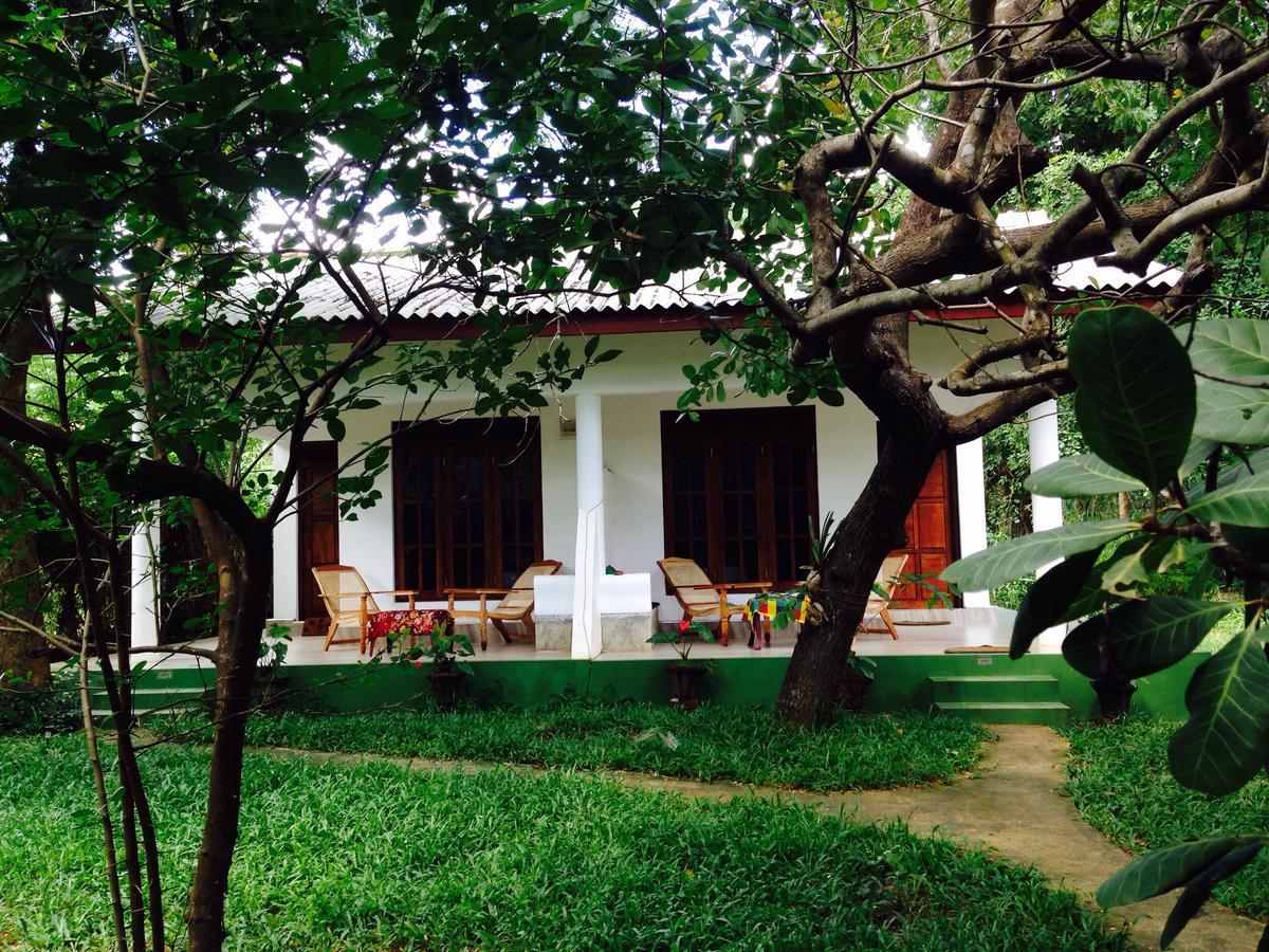 Mowgli Cottage Sigiriya Buitenkant foto